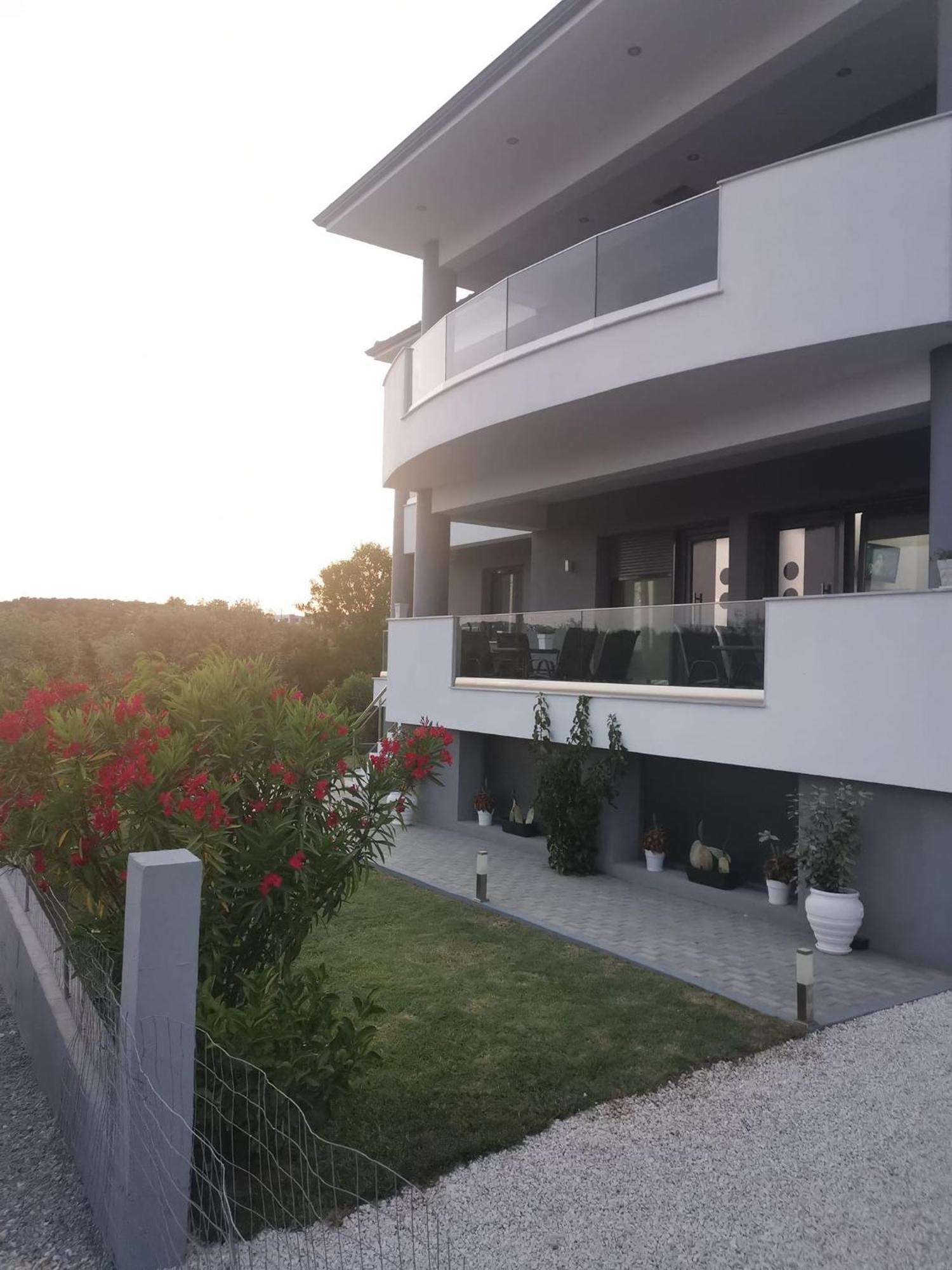 Il Grigio Limenaria (Thasos)